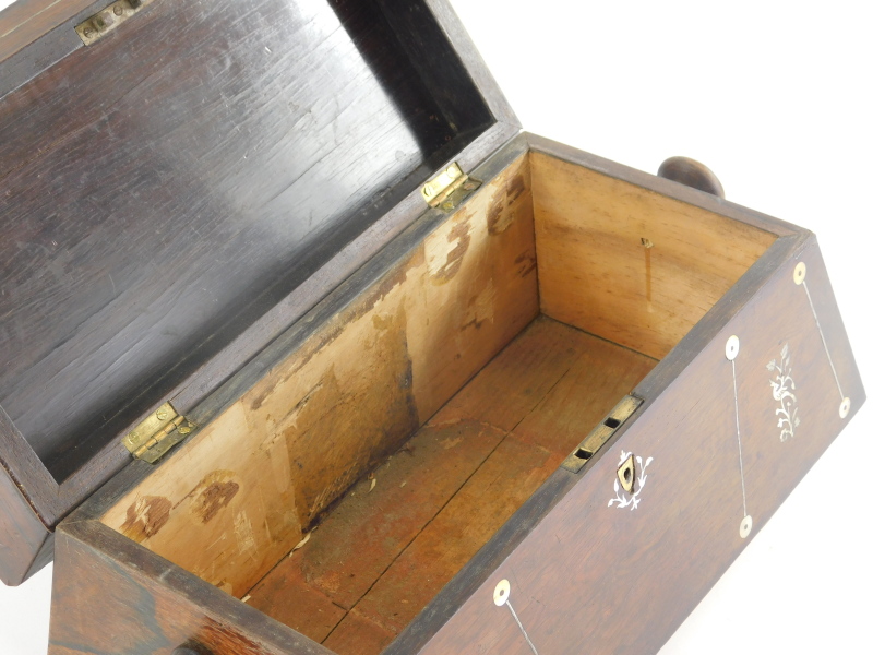 An early 19thC and later Regency rosewood sarcophagus shaped tea caddy, of rectangular form with tur - Bild 2 aus 3