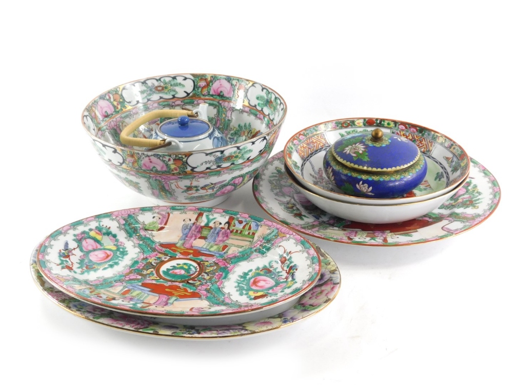 A quantity of late Chinese canton style decorated porcelain, to include bowls, shallow dishes, oval