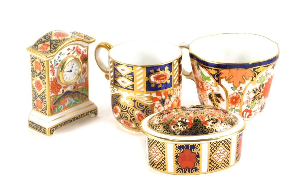 Various Royal Crown Derby Imari and other wares, to include a lidded box, 1128 pattern, 8cm wide, Ha