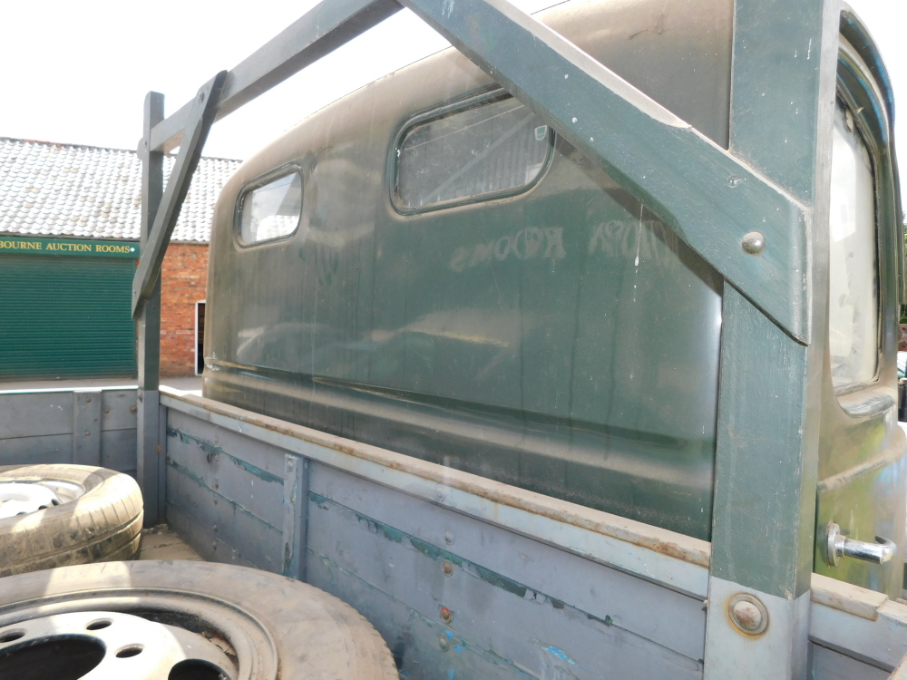 A 1955 Ford Thames SWB lorry, twin axle historic vehicle with boarded flat bed - Image 12 of 13