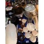 A group of kitchen wares, to include glass Pyrex bowls, mottled finish Beswick milk jug, glass vase,