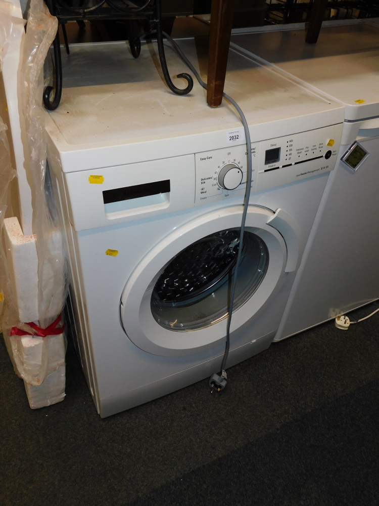 A Siemens Total Textile Management washing machine, model S14 - 39.