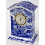 A Spode Italian blue and white mantel clock, limited edition number 10/1950, 20cm high, 15cm wide, 1