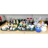 Various salt and pepper pots, egg cups, hen dishes, bee pots, etc. (2 trays and a quantity)