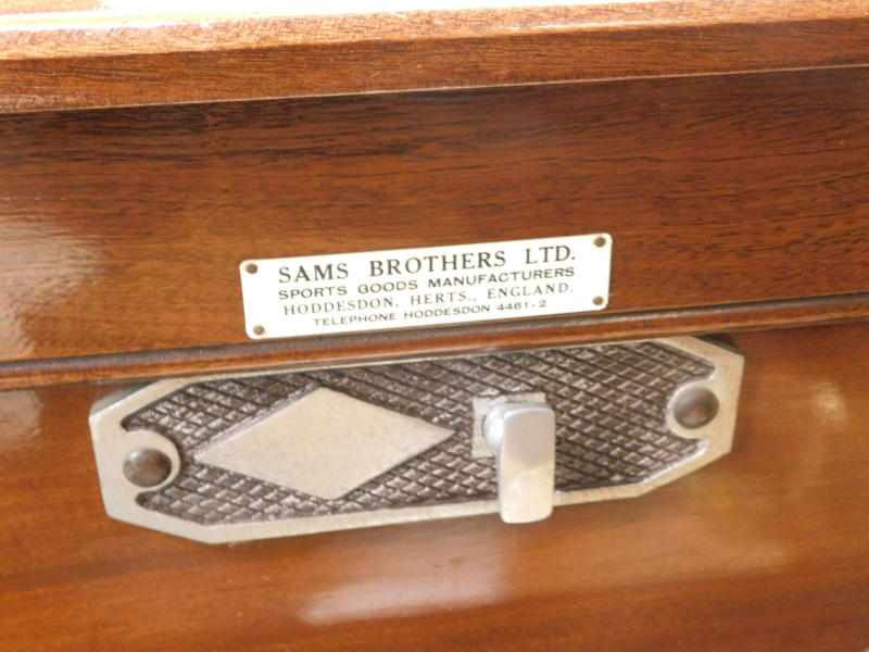 A Sams Brothers Limited mahogany coin operated bar billiards table, with various cues, etc. - Image 2 of 3