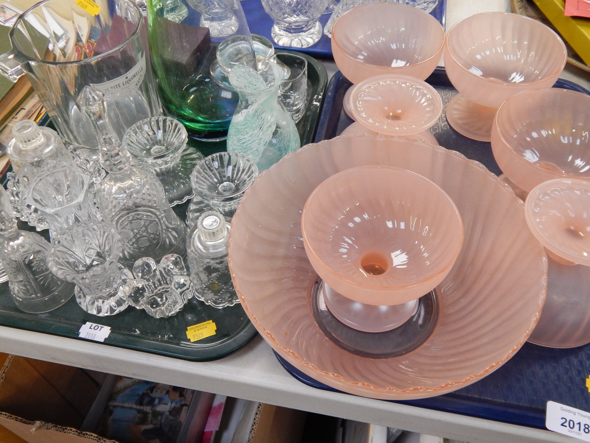 Various glassware, to include a set of pink frosted glass sundae dishes and punch bowls, various, ca