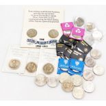 Various coins, commemorative crowns, to include blister pack HM Queen Elizabeth The Queen Mother 90t