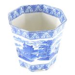 An early 20thC Cauldon blue and white transfer printed planter. (AF)