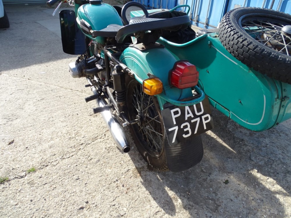 A 1976 URAL Tricycle Sidecar, registration PA0 737P, petrol, 649cc, green, first registered 01/01/19 - Image 8 of 11