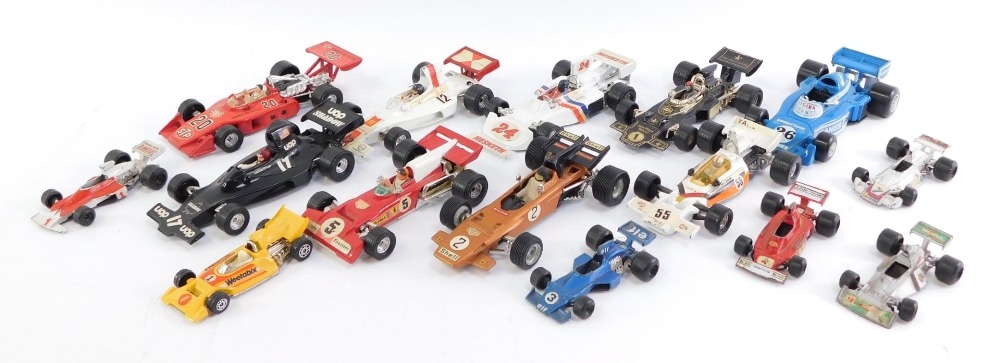 Corgi and other die cast F1 cars, including Shadow/Ford DN1/1A, Yardley-McLaren Ford, John Player S