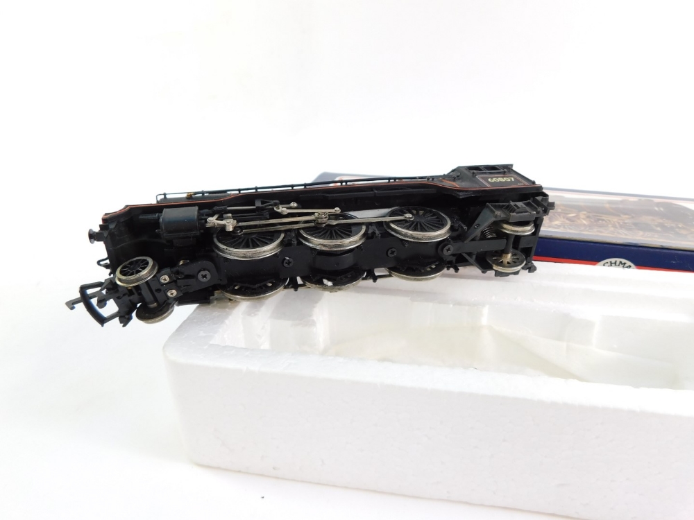 A Bachmann 00 gauge Class V2 locomotive, 60807, BR lined black livery, early emblem, 2-6-2, 31-553A. - Image 3 of 3