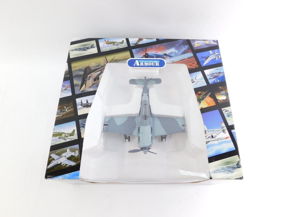 A Franklin Mint Collection Armour die cast plane, FW190 Focke-Wulf-Anton Mader, scale 1:48, repaint, - Image 2 of 2