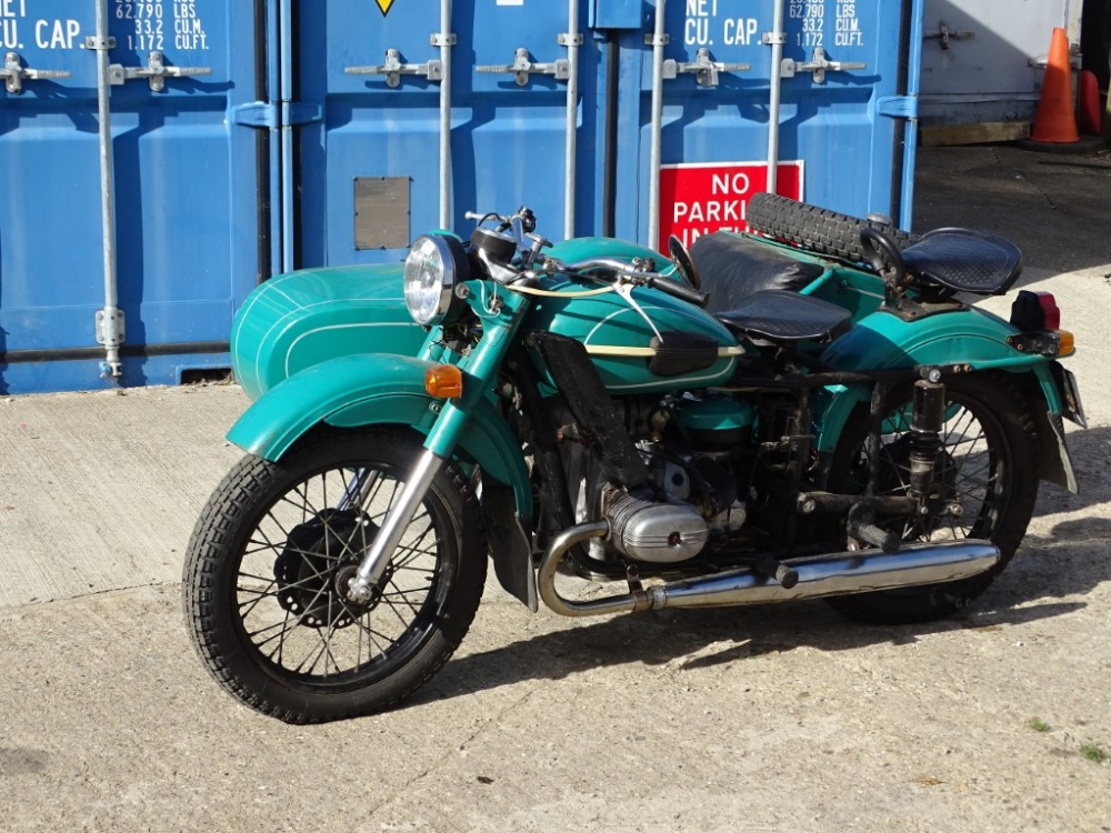 A 1976 URAL Tricycle Sidecar, registration PA0 737P, petrol, 649cc, green, first registered 01/01/19 - Image 9 of 11