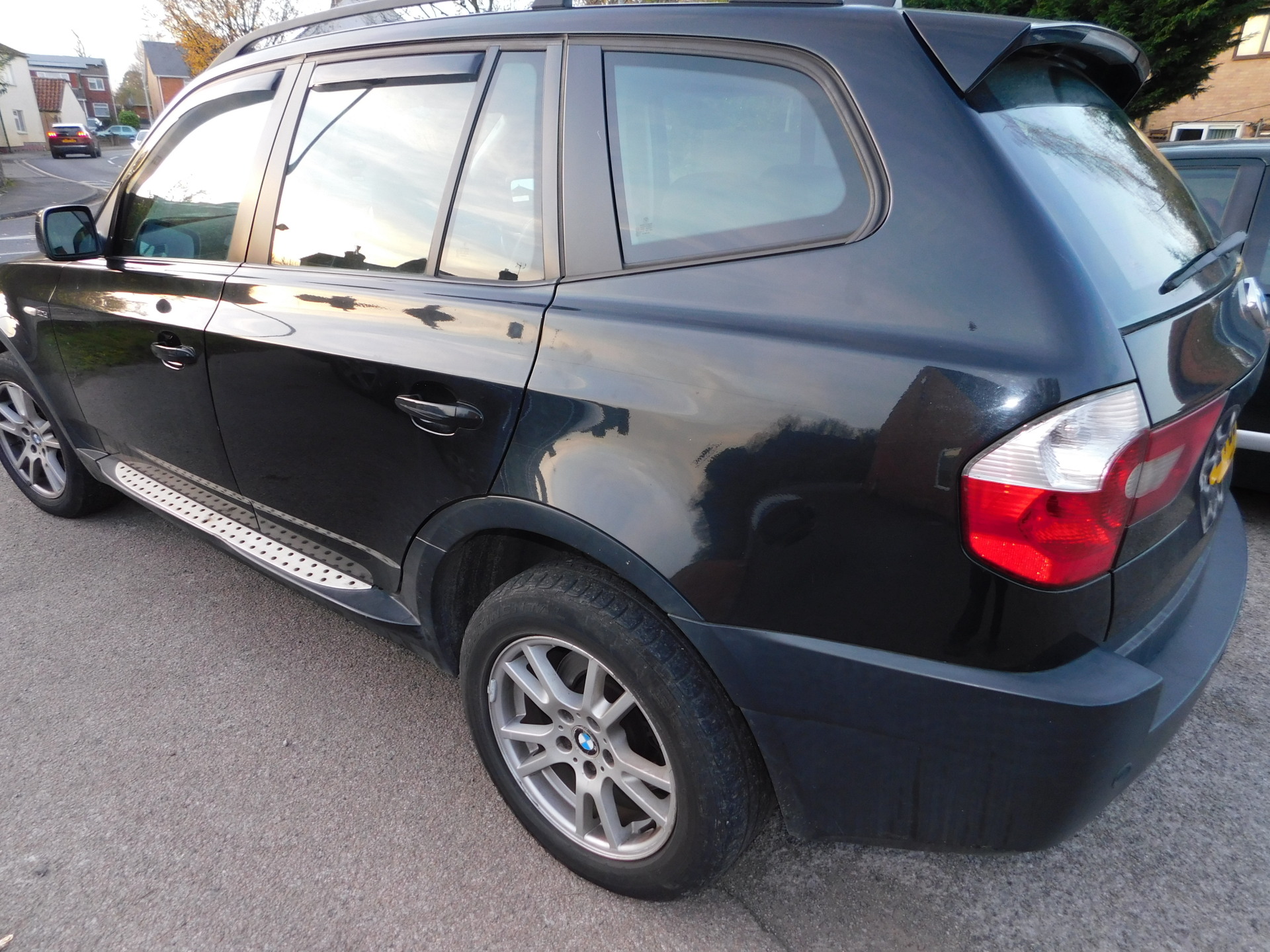 A BMW PB12 X3 D SE Estate, Registration LT05 YMG, diesel, black, first registered 20/05/2005, MOT to - Image 9 of 12