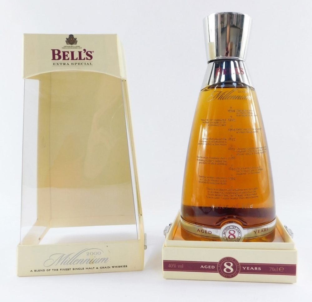 A Bell's Extra Special Fine Single Malt Millennium Edition for 2000, aged 8 years, n collector's cas