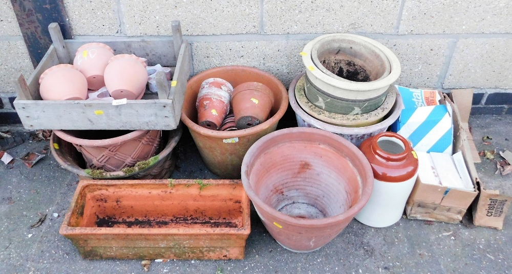 Various plant pots, to include terracotta examples, stoneware jar, a rectangular terracotta planter,