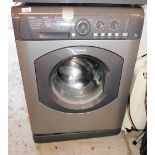 A Hotpoint 8kg washing machine, HE8L493.