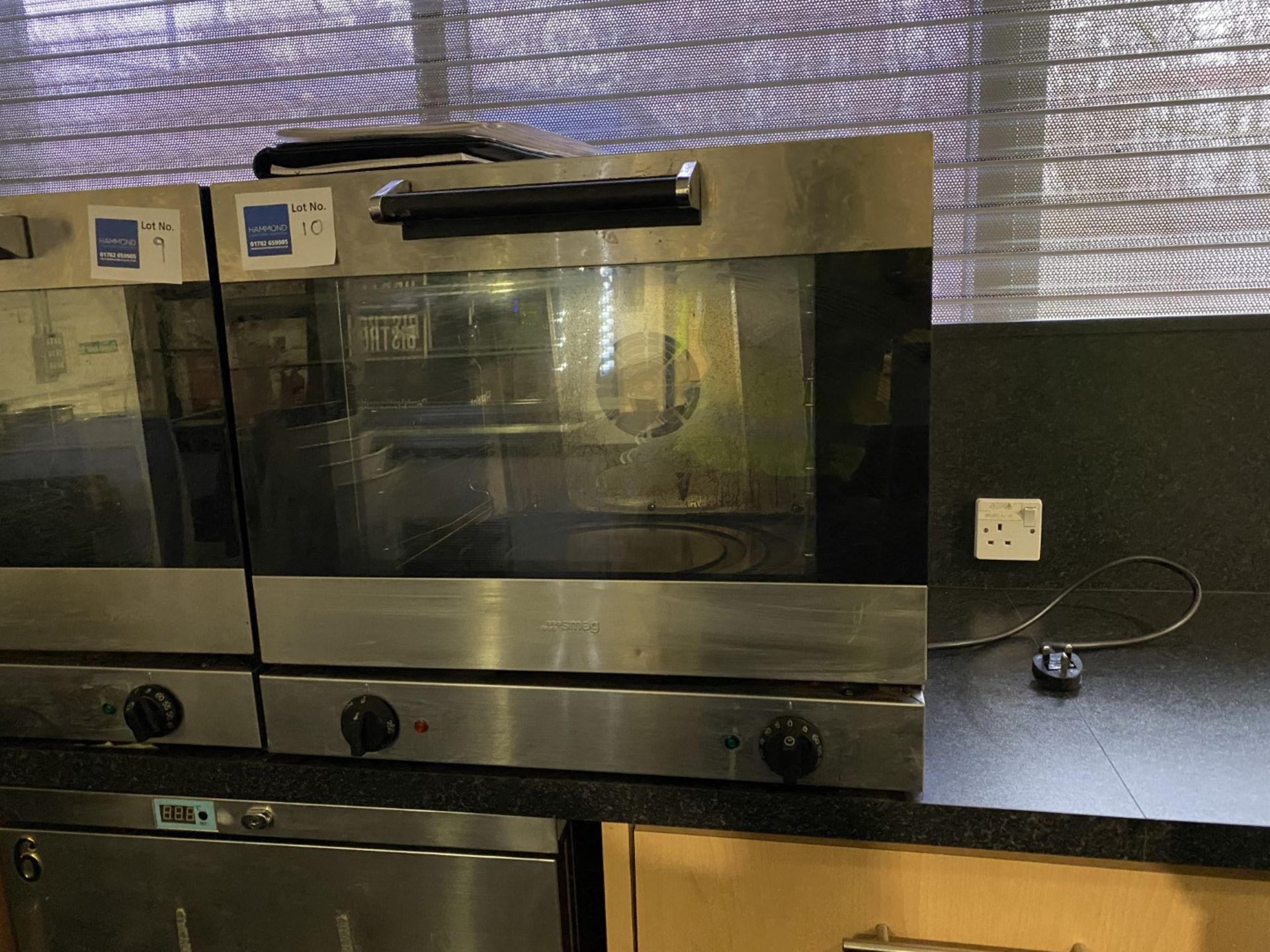 Smeg oven (not tested)