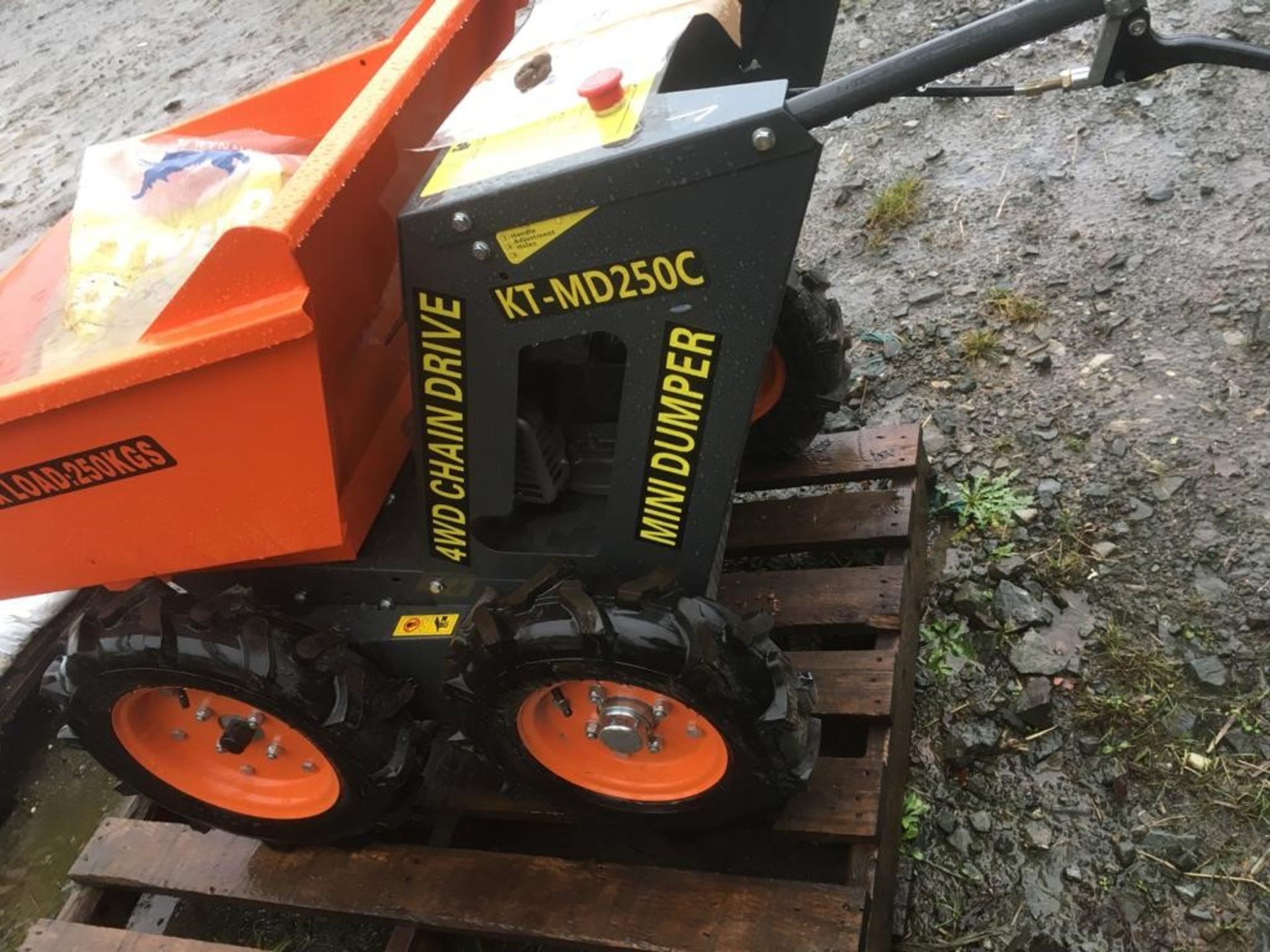 (2020) MUCK TRUCK MICRO WHEELED DUMPER - Image 3 of 3