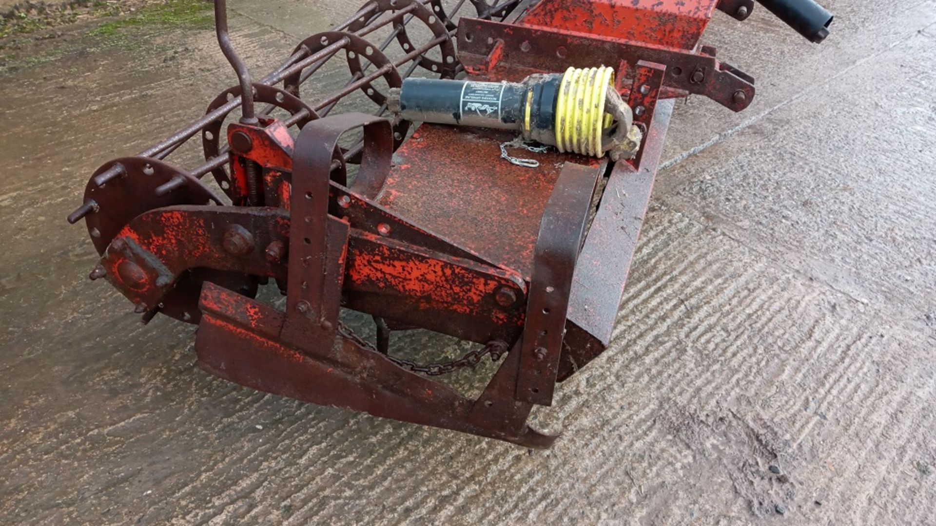KUHN HR 300 POWER HARROW- 3 MTR WIDE + PTO SHAFT WITH NEW GUARDS - Image 3 of 4