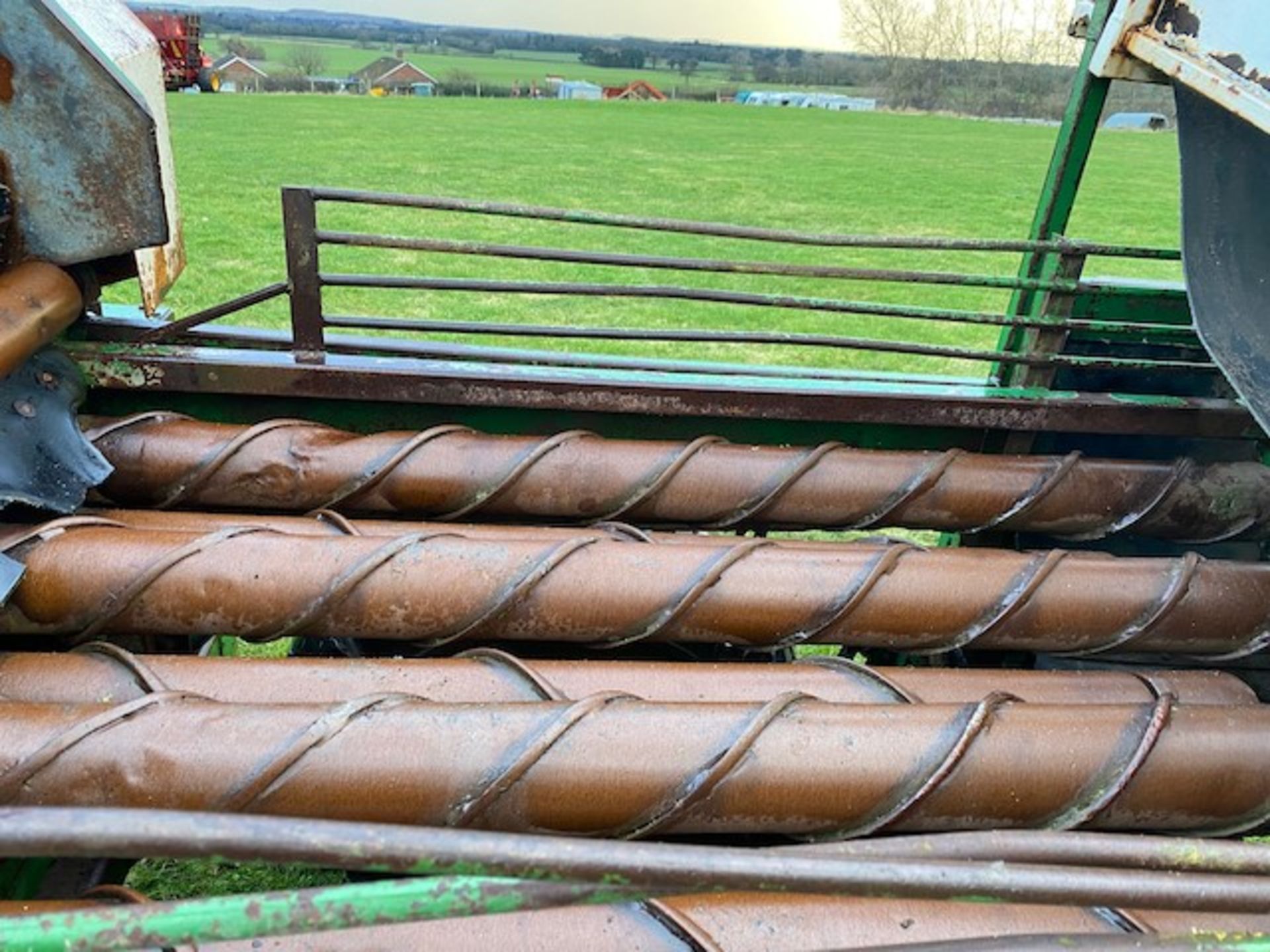 GARFORD VICTOR 4 ROW BEET HARVESTOR - Image 7 of 11