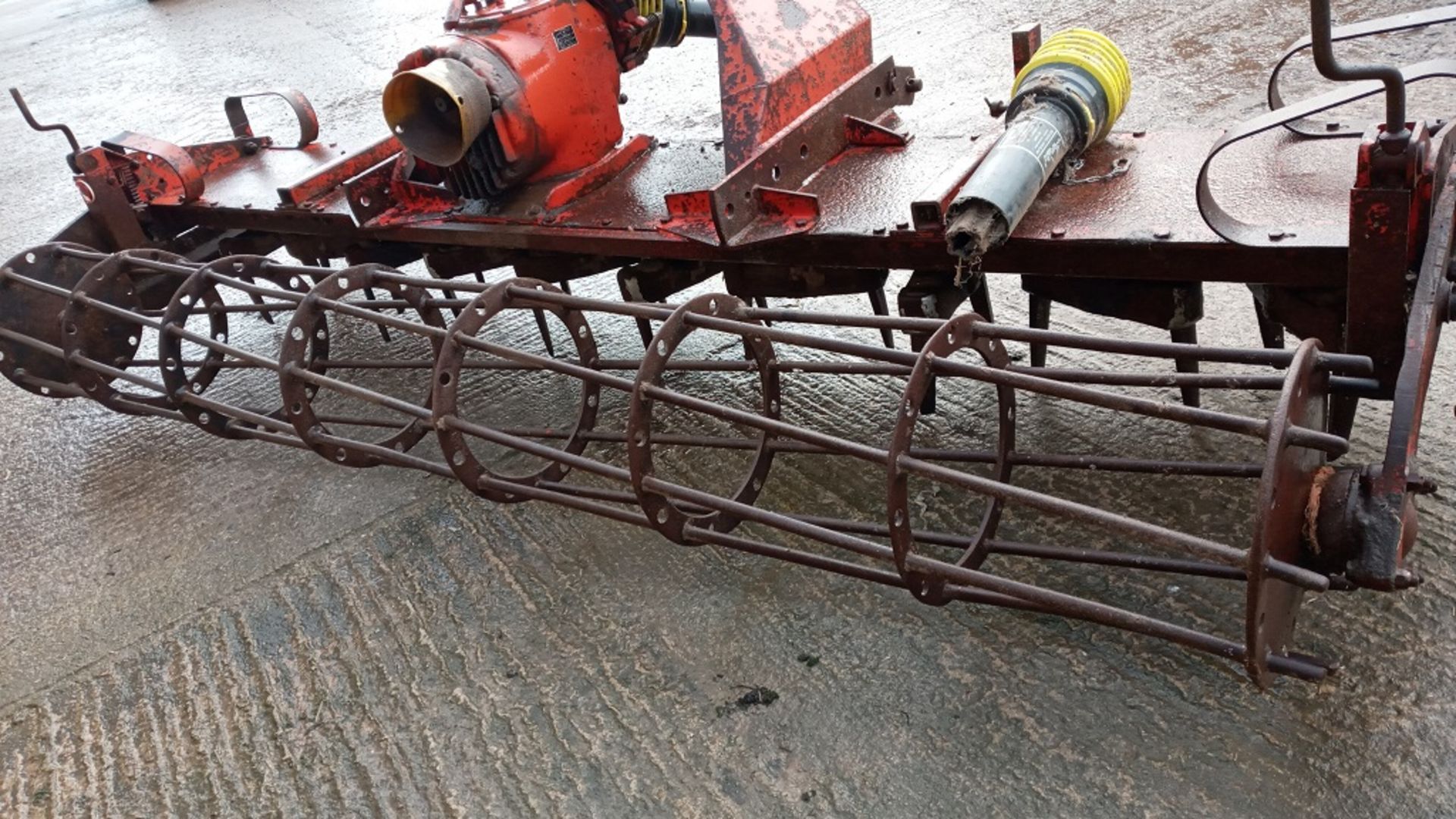 KUHN HR 300 POWER HARROW- 3 MTR WIDE + PTO SHAFT WITH NEW GUARDS