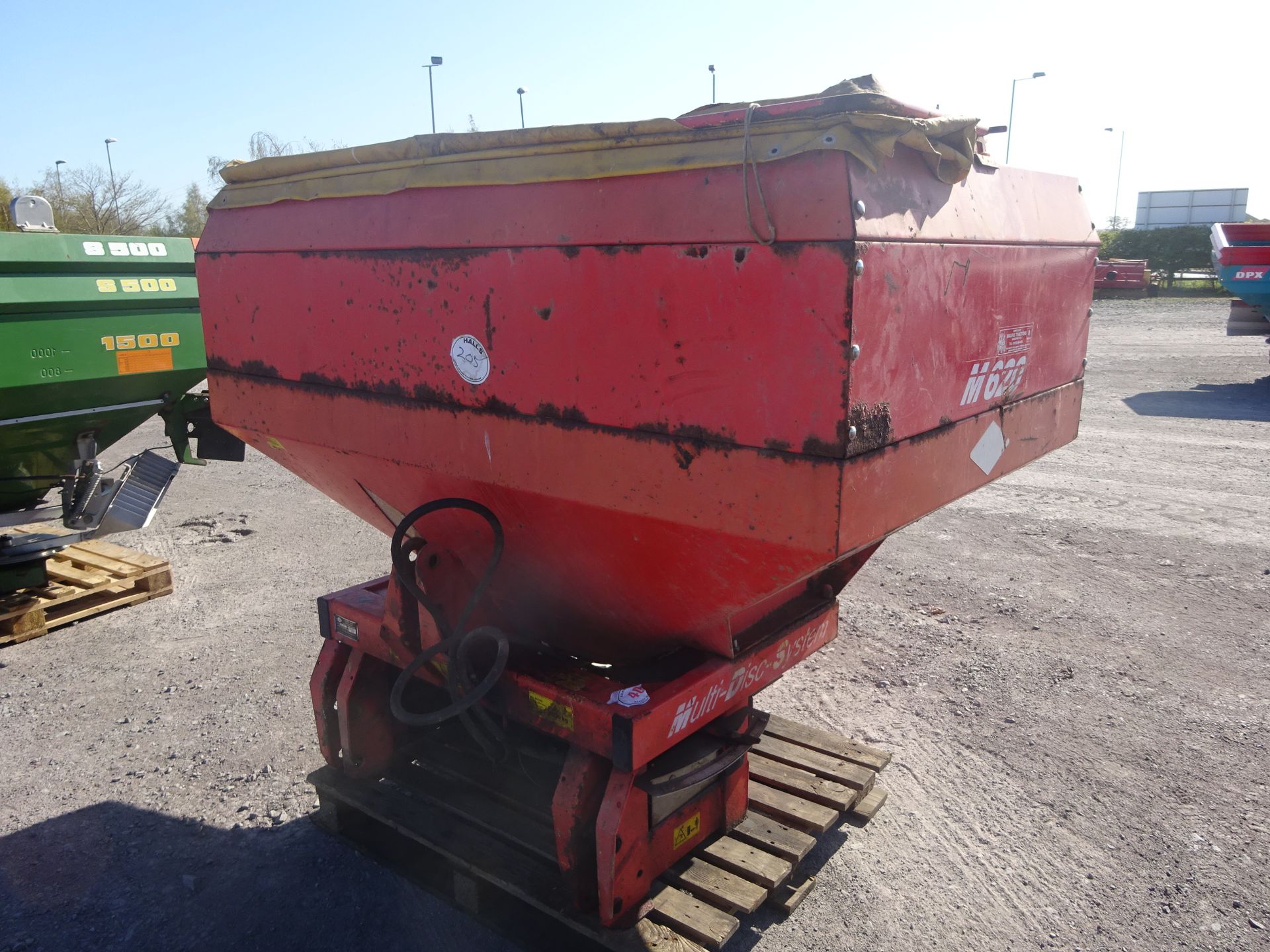 1994 KUHN MDS 921 FERTILIZER SPREADER