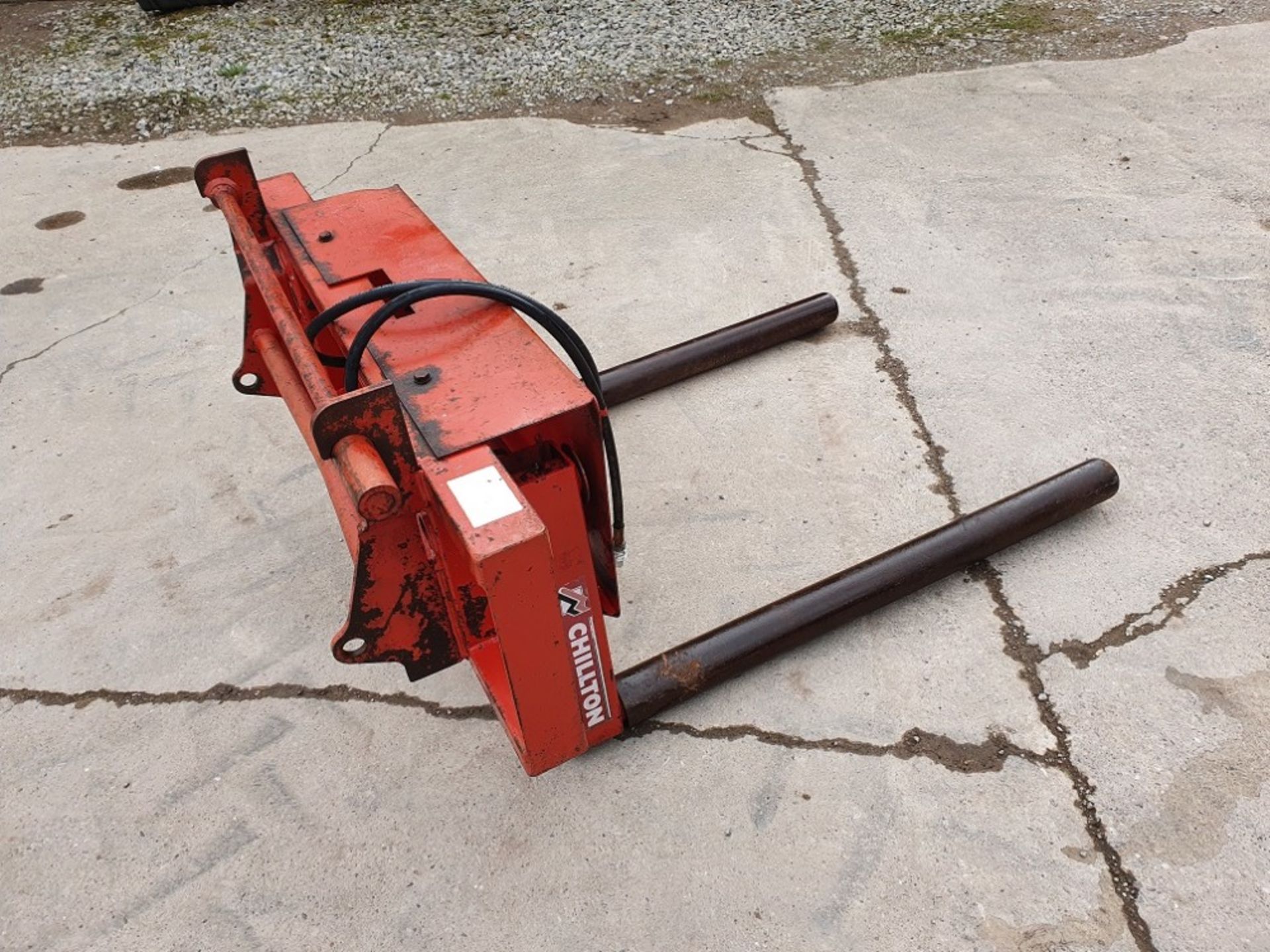 CHILTON BALE SQUEEZER C/W CHILTON BRACKETS