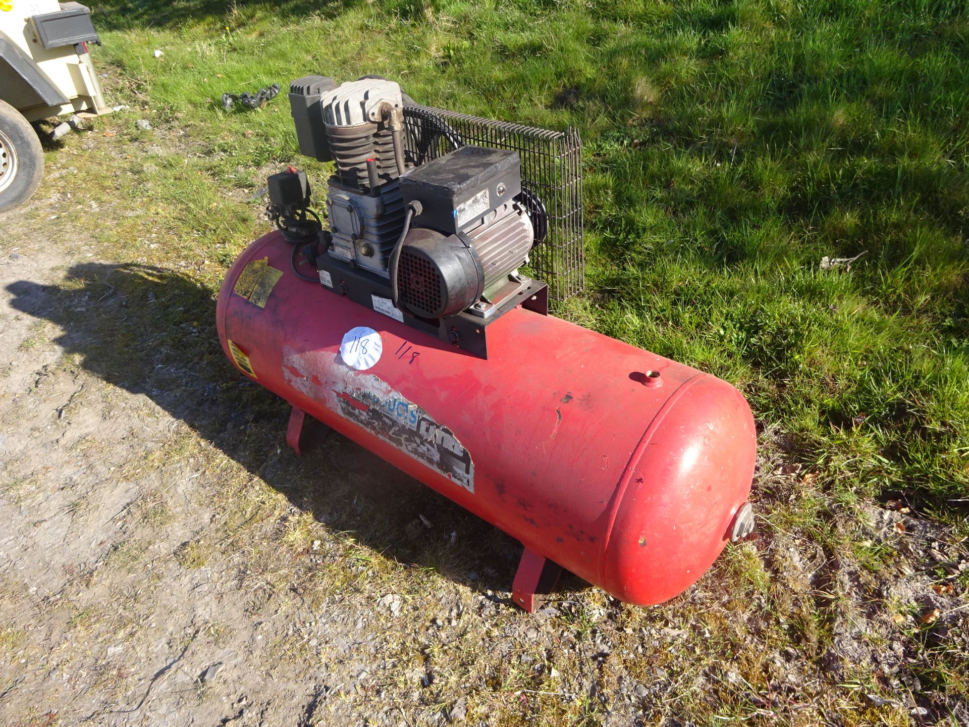 SEALEY 200L AIR COMPRESSOR