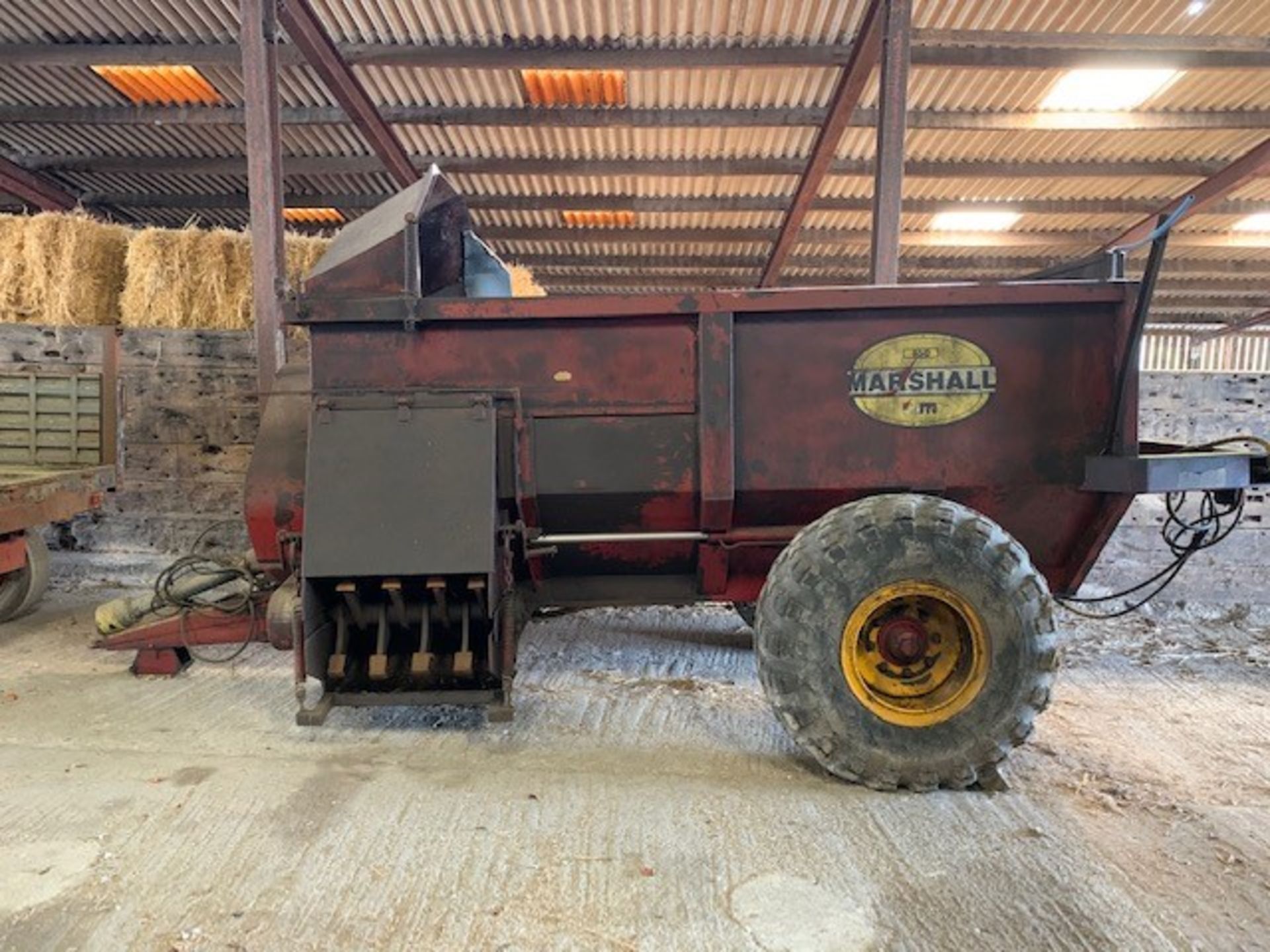 1996 MARSHALL 850 MUCK SPREADER by kind permission - Image 2 of 2