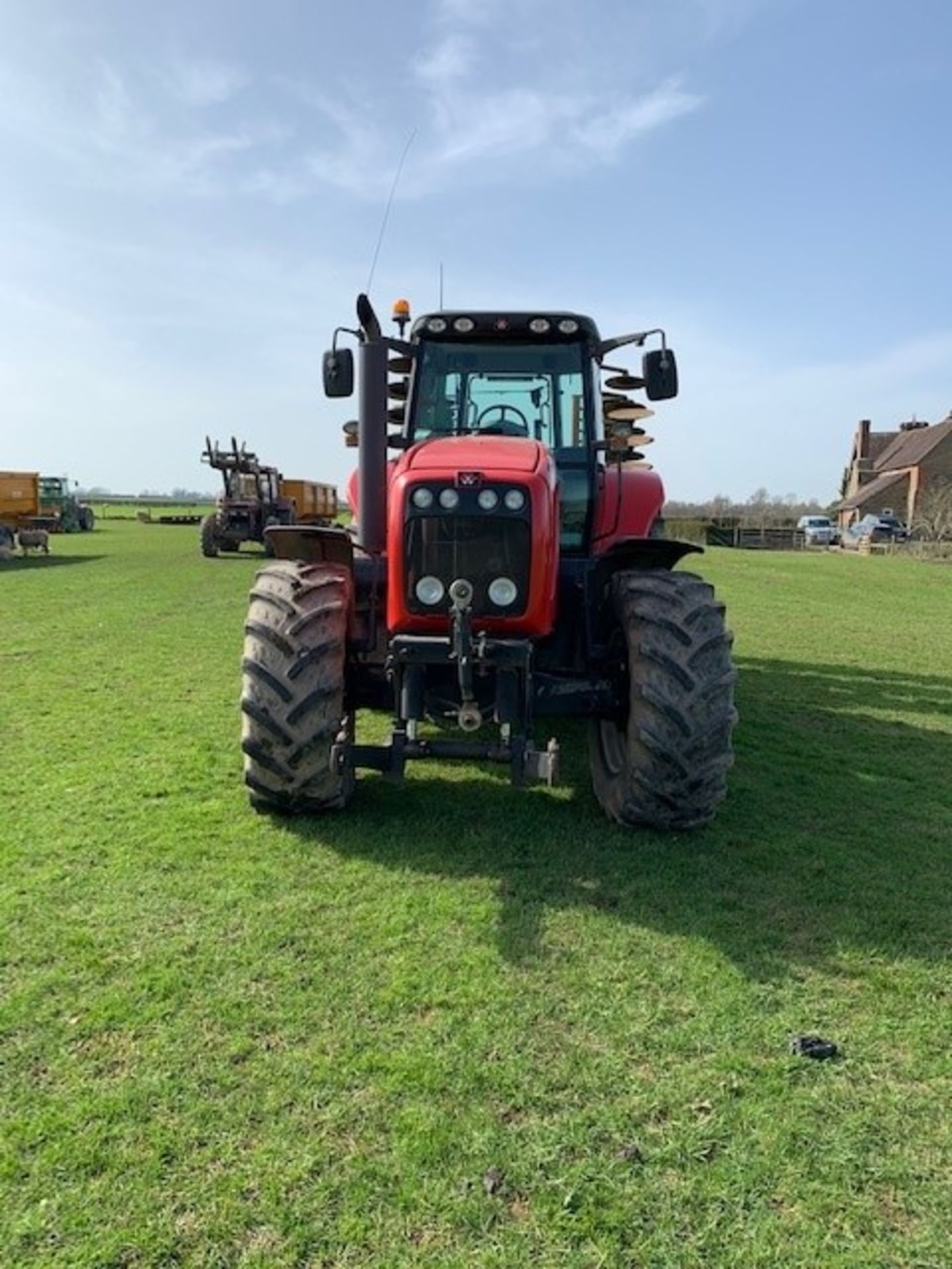 MF 8450 4 WD Dyna VT Tractor  Reg. No.  KP54 ANV, 250hp    4015 hours      Opico Front Linkage - Image 2 of 4