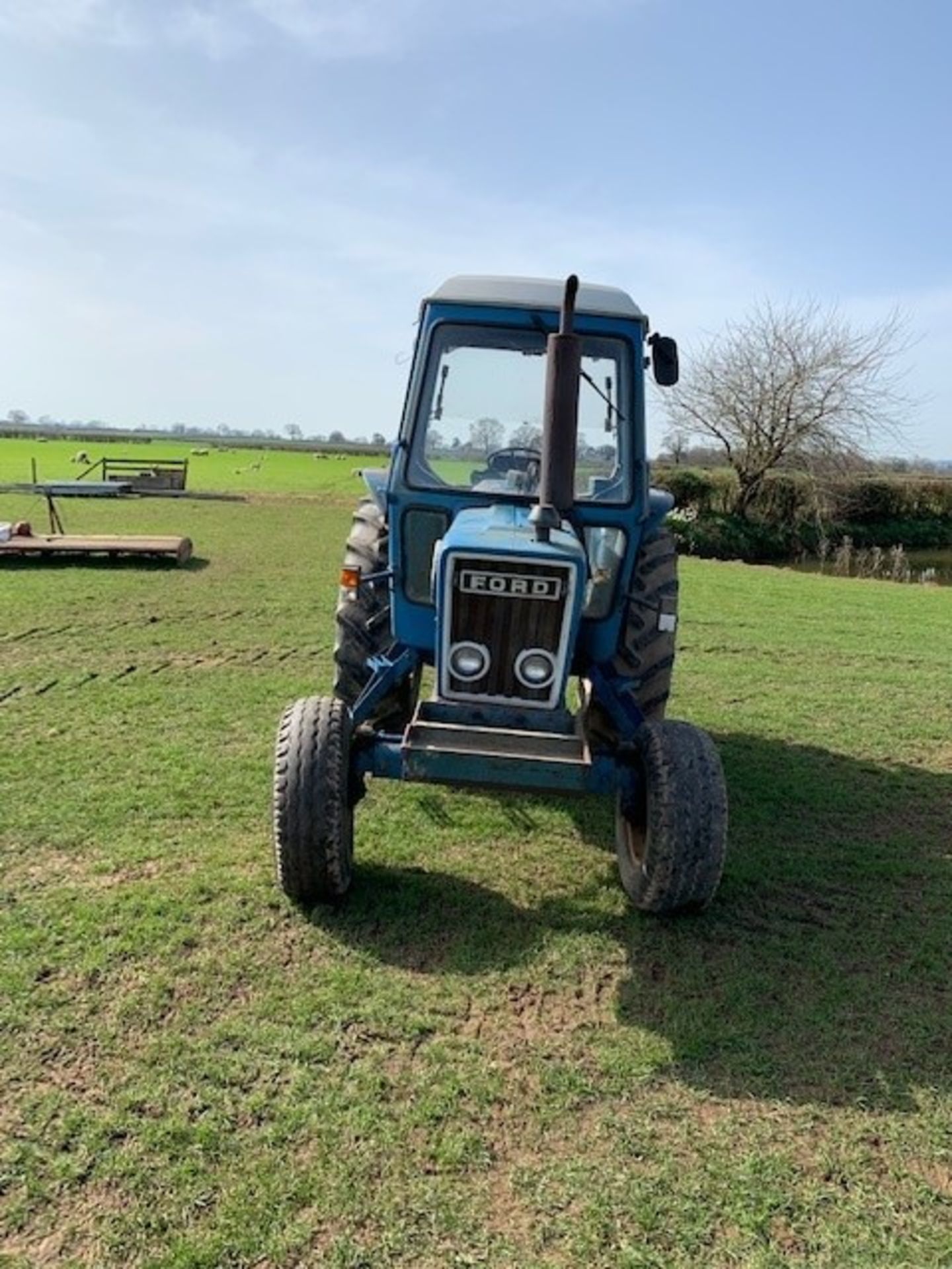 Ford 6600  2WD Tractor  (owned from new)                            Reg. No.  SNT 922R       First