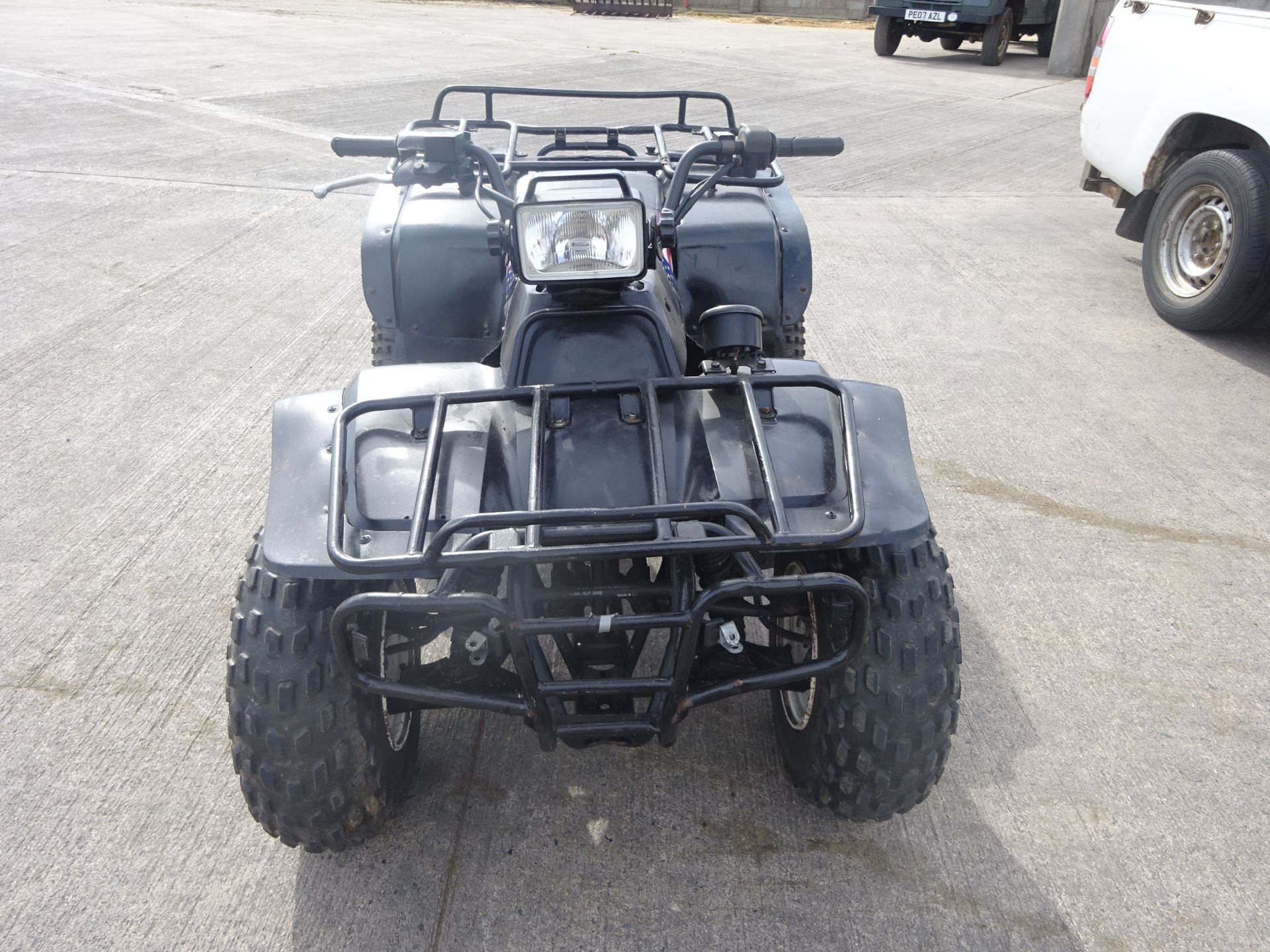 KAWASAKI KLF 300B 2WD QUAD BIKE - Image 2 of 3