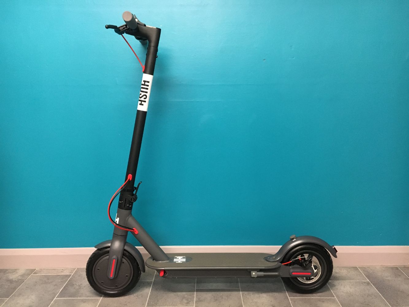 Electric Scooters by Hush: E-scooters Direct from Manufacturer - Battery-Powered, 3 Speeds, Foldable
