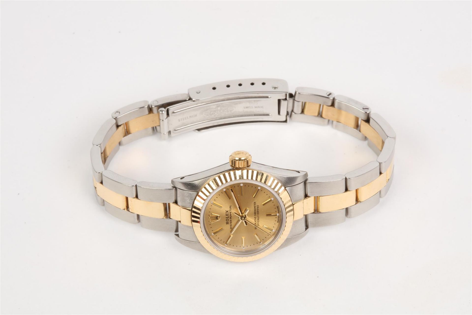 No VAT Ladies Rolex Oyster Perpetual Watch - Model 67193 - Gold & Stainless Steel Strap With Gold - Image 3 of 4