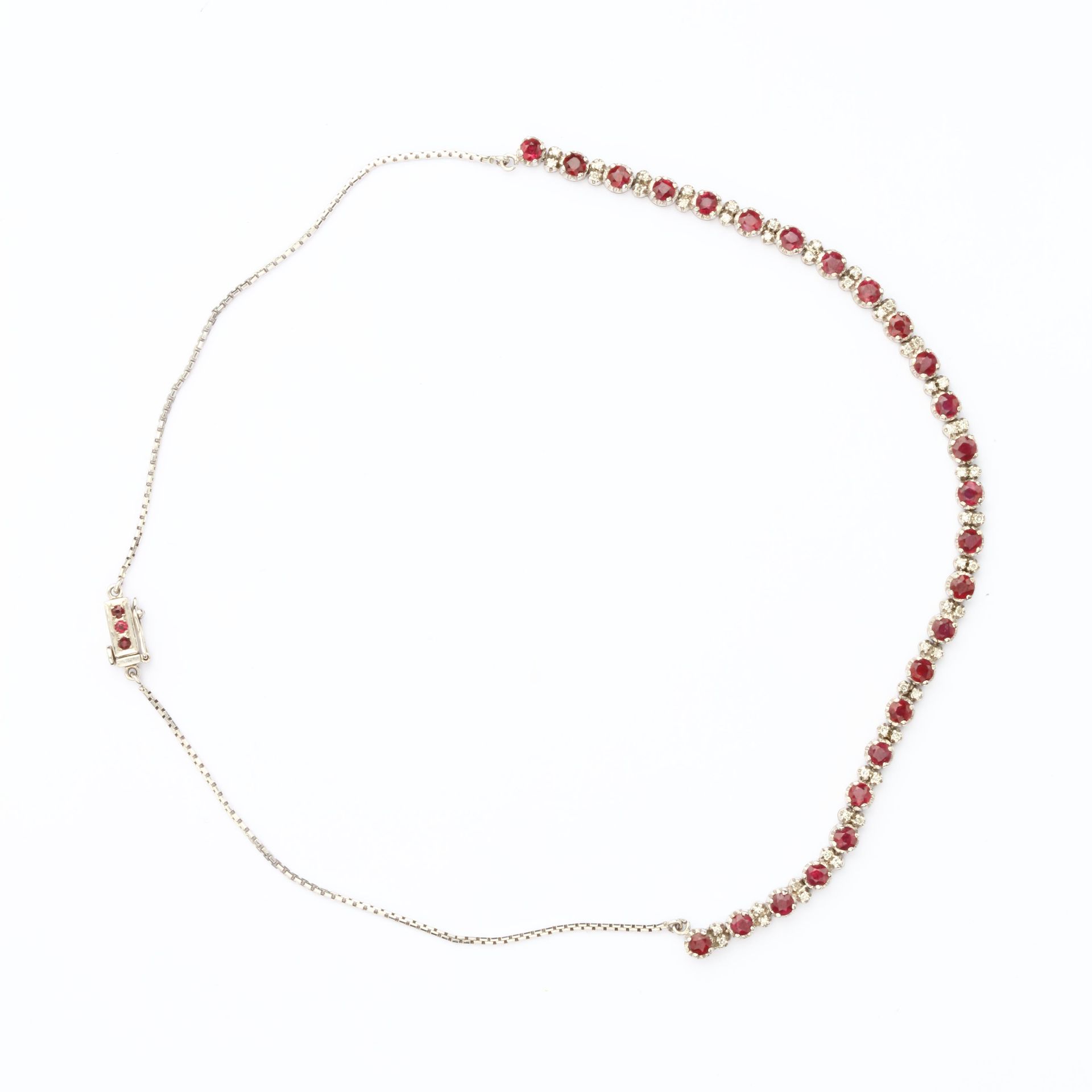 No VAT Ladies 18ct White Gold Ruby And Diamond Necklace With Three Ruby Clasp - Image 3 of 3