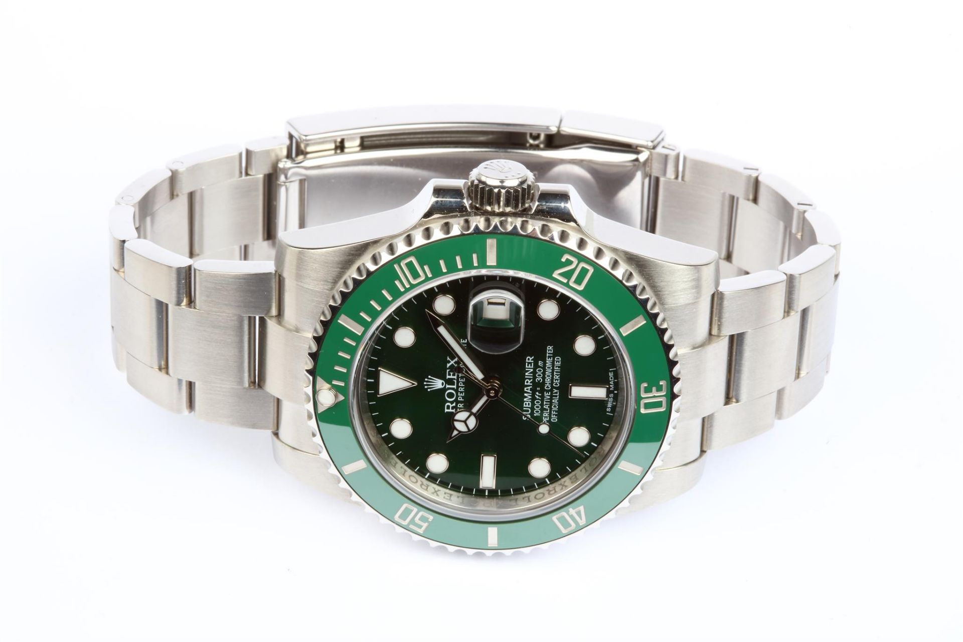 No VAT Gents Rolex Oyster Perpetual Date Submariner "Hulk" Watch - Comes With Inner And Outer Boxes - Image 2 of 7