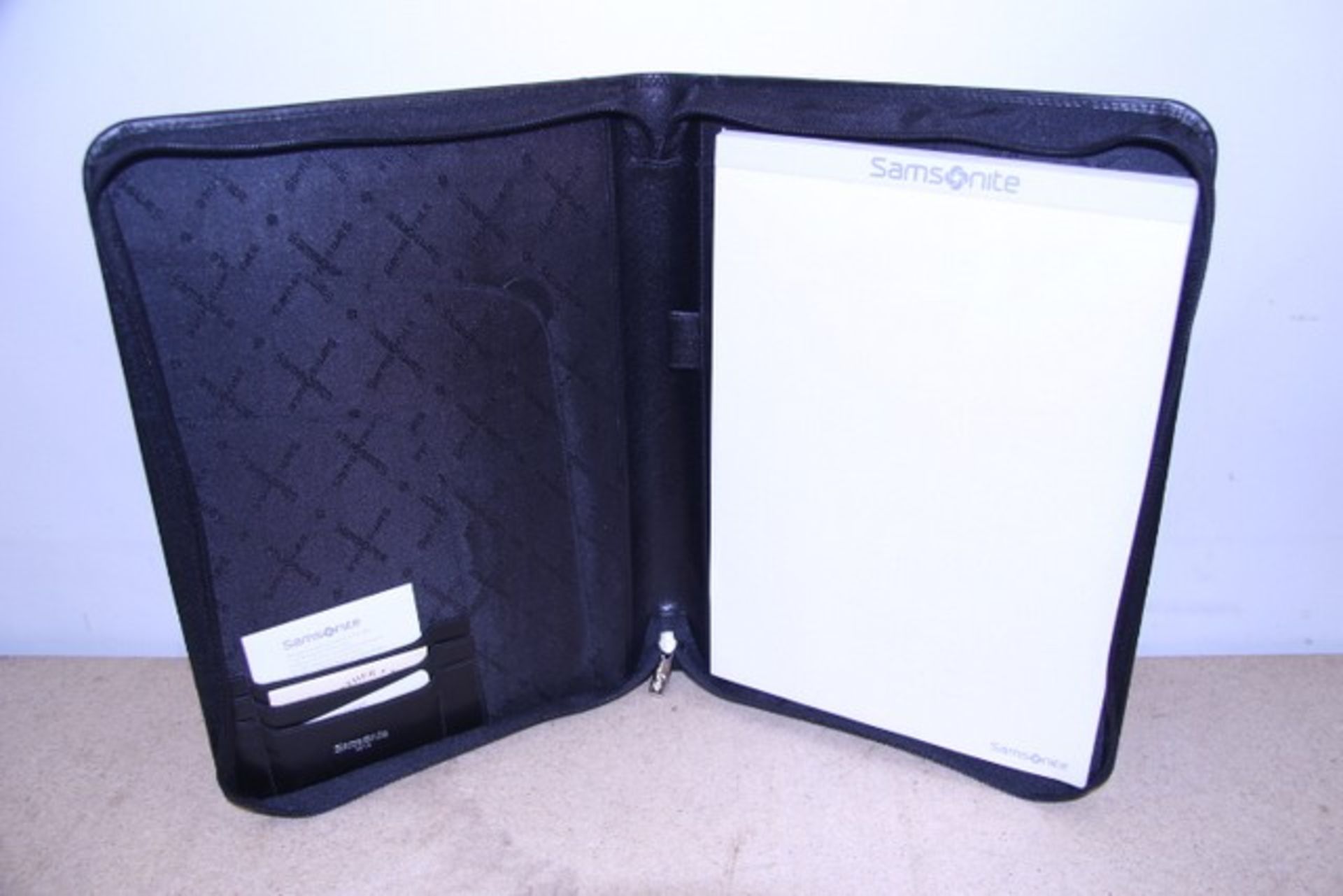 + VAT Brand New Samsonite Black Leather Executive Folder With-Pen Pocket-Card Pockets-Writing Pad-