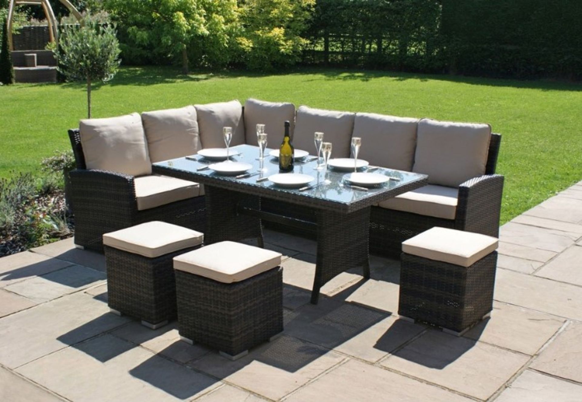 + VAT Brand New Chelsea Garden Company 8-Seater Brown Rattan Corner Dining Set With Ivory - Image 2 of 3