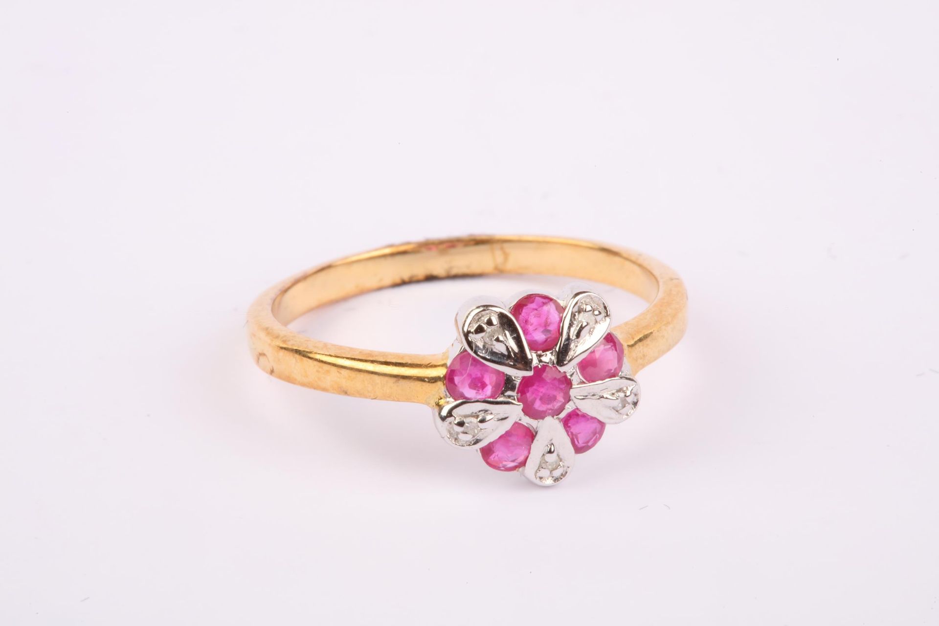 + VAT Brand New Garnet Flower Design Ring