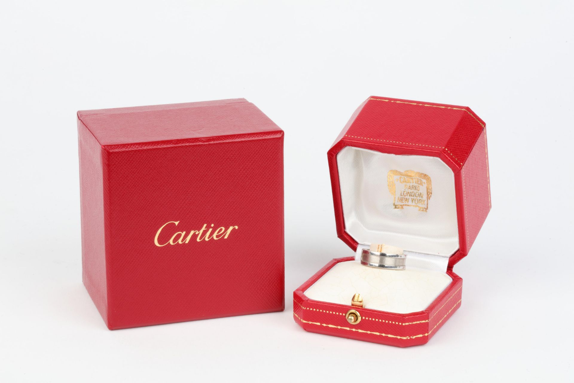 No VAT Cartier 18k White Gold C De Cartier Ring - Comes With Box - Image 3 of 3