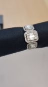 + VAT Superb 18ct White Gold Diamond Cluster Ring Set With Large Central Baguette Diamonds Framed