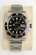 No VAT Gents Rolex 2016 Oyster Perpetual Date Submariner Watch - Boxed With Papers & International