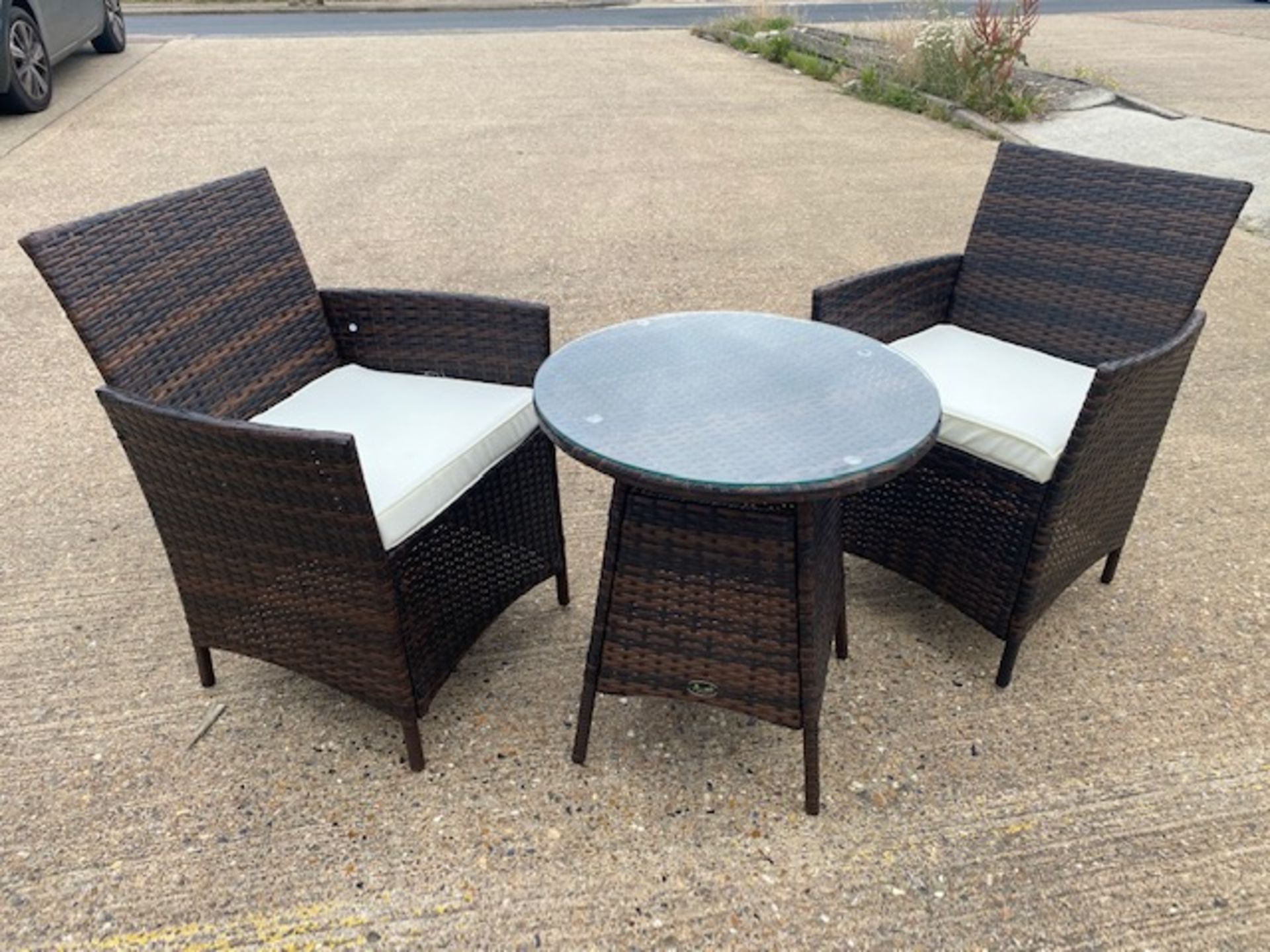 + VAT Brand New Chelsea Garden Company Two Person Dining Set -Item Is Immediatley Available - - Image 2 of 5