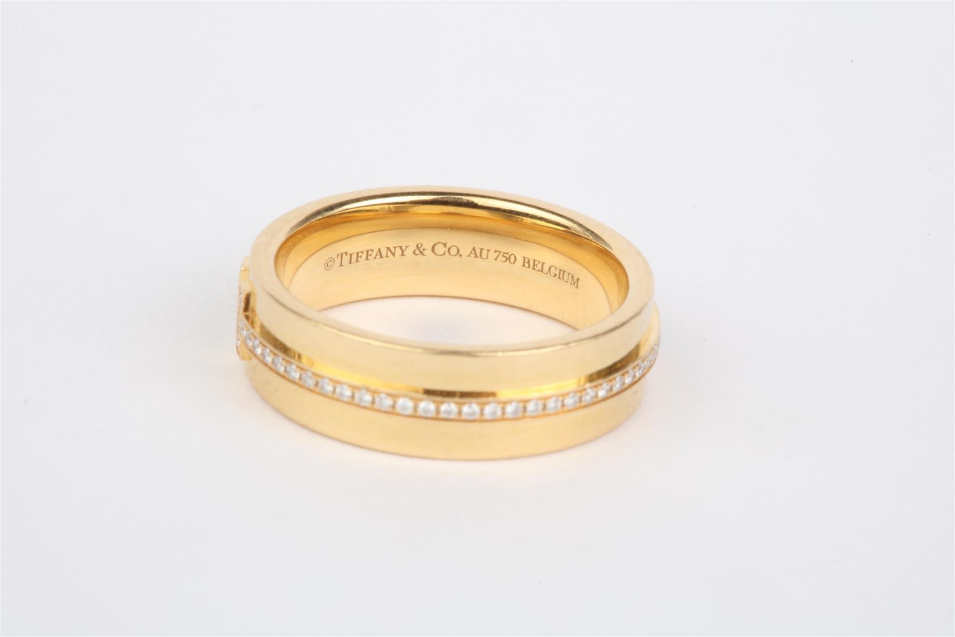 No VAT Ladies Tiffany & Co 18ct Gold "T Narrow" Diamond Encrusted Ring - Image 2 of 2