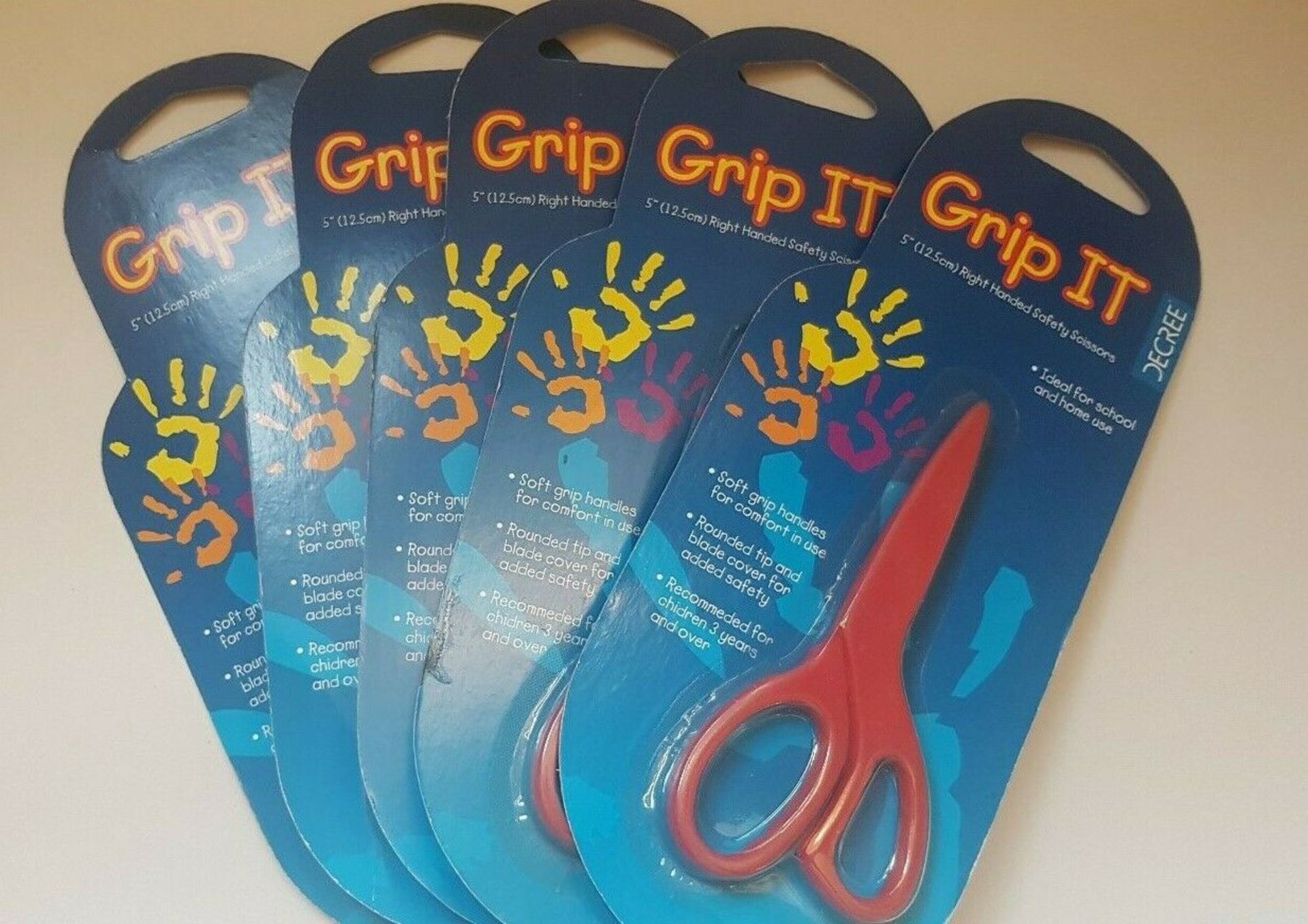 + VAT Grade A Box 100 Pairs Red Grip It 5 Inch Right Handed Safety Scissors