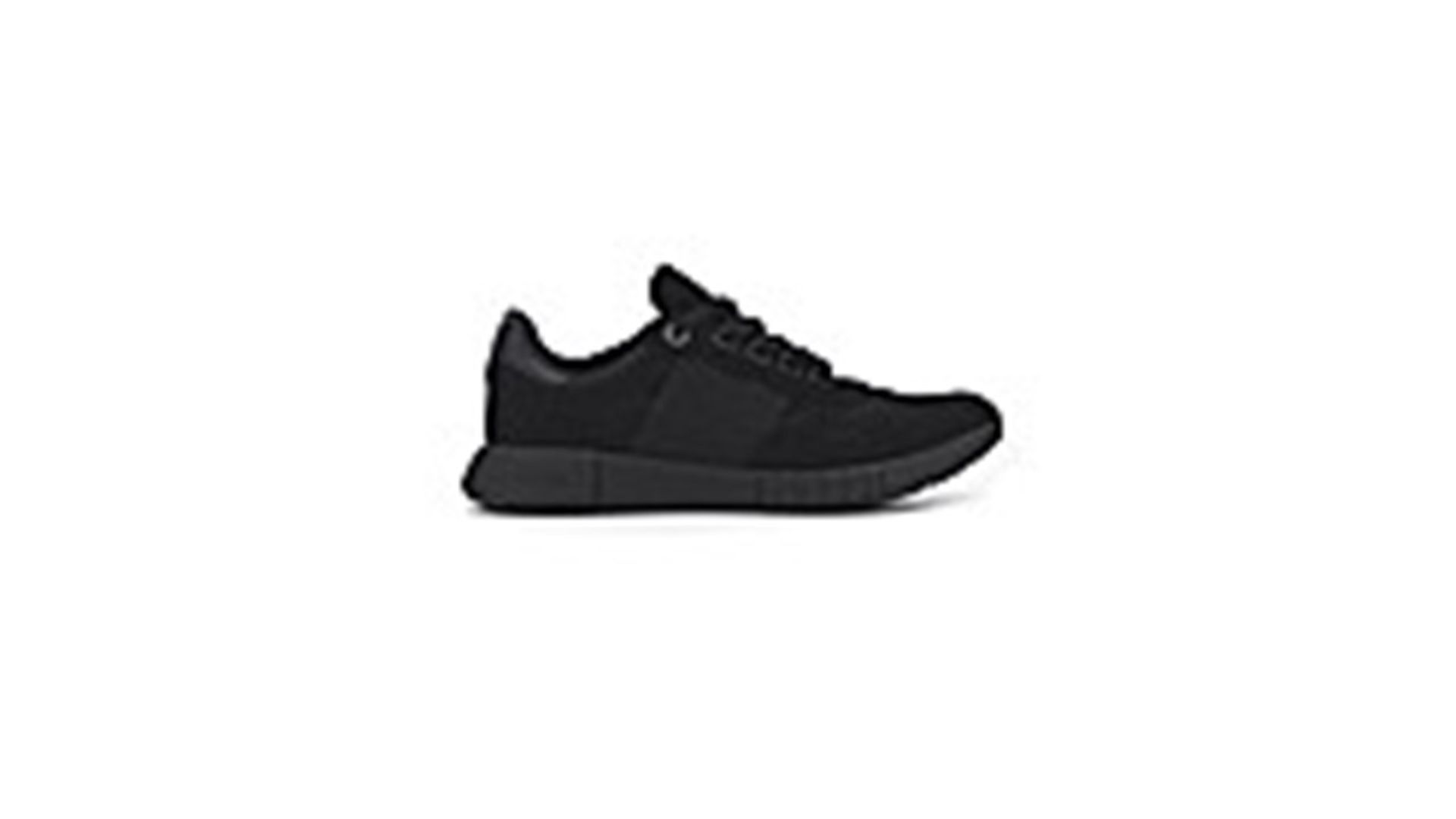 + VAT Brand New Pair Gents J&J Maxim Trainers Black Size 7