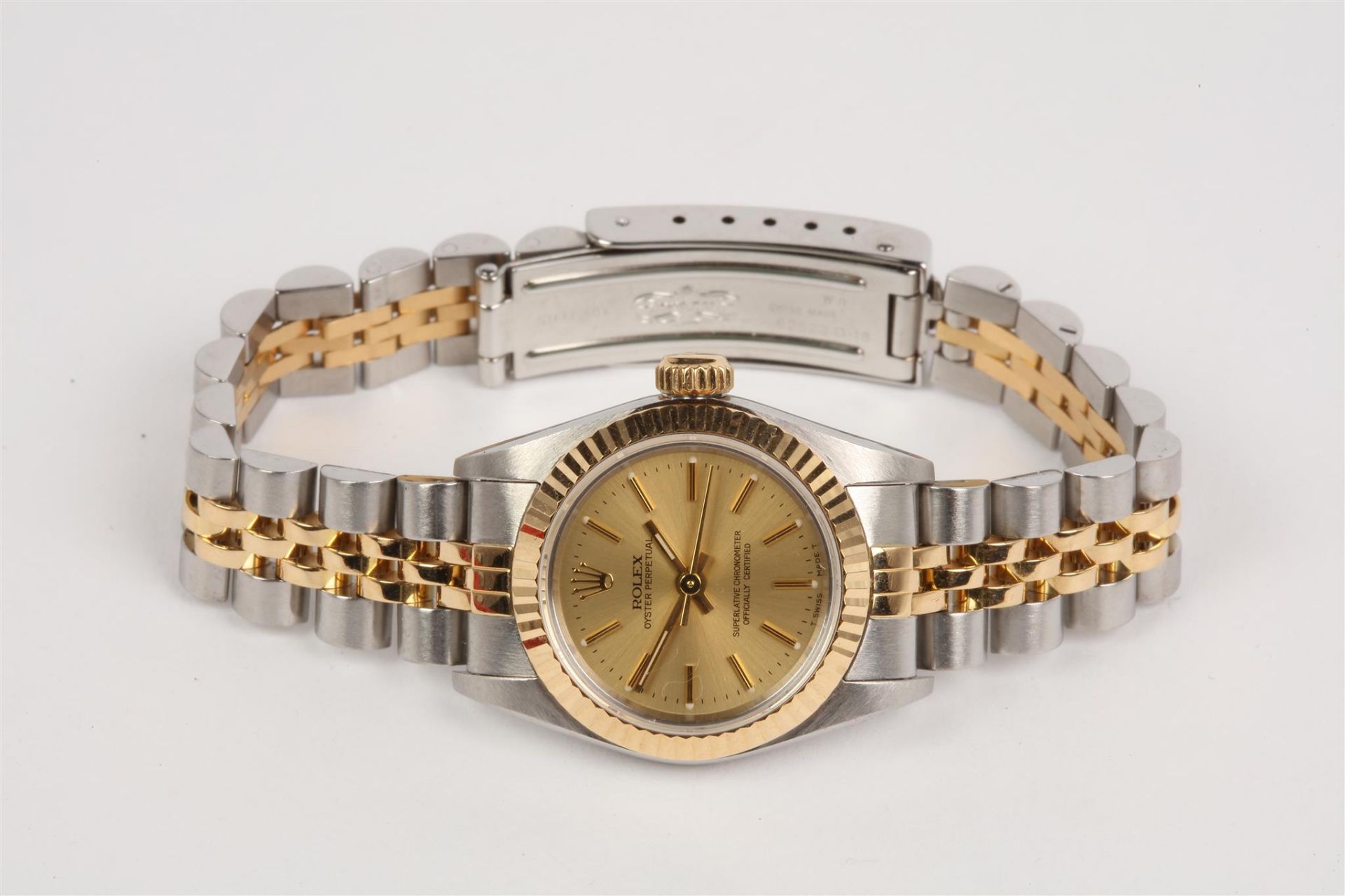 + VAT Ladies Rolex Oyster Perpetual Watch - Model 67193 - Gold & Stainless Steel Strap With Gold - Image 3 of 4
