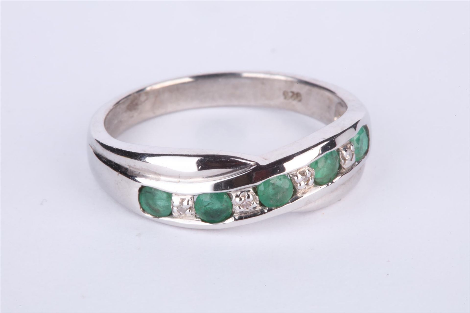 + VAT Ladies Silver Emerald and Diamond Crossover Ring