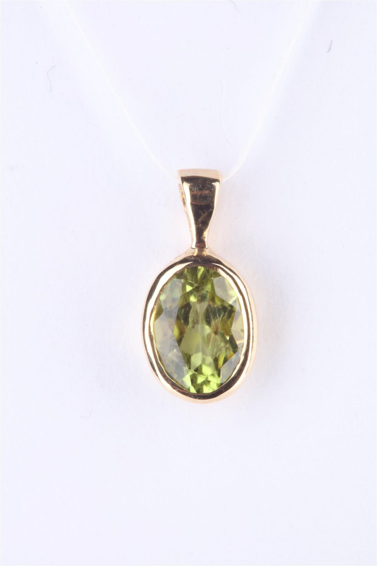 + VAT Ladies Gold Emerald Oval Pendant